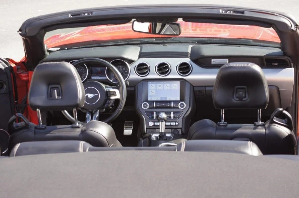  Red Ford Mustang Photo 6