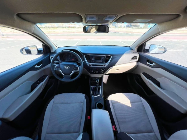  rojo Hyundai Accent Photo 4