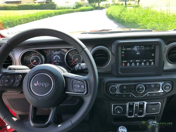 Red Jeep Wrangler Photo 2