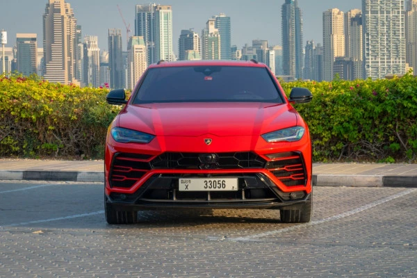  Red Lamborghini Urus Photo 2