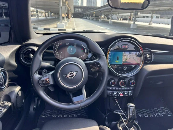  Red Mini Cooper Cabrio S Photo 2