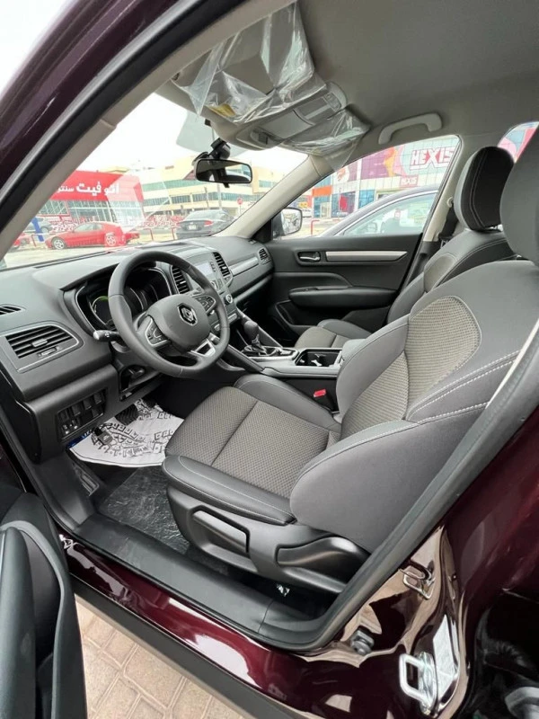  Red Renault Koleos Photo 9