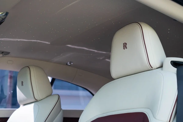  Red Rolls Royce Spectre Photo 6