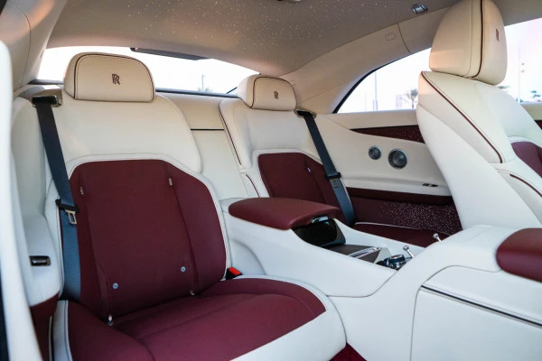  Red Rolls Royce Spectre Photo 10