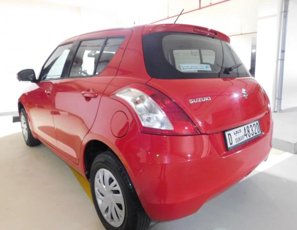  Red Suzuki Swift Photo 2