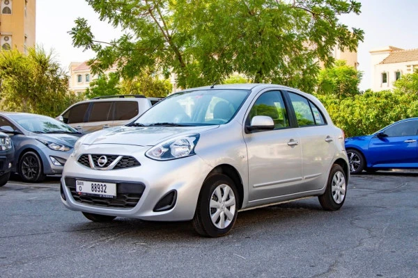  Silver Grey Nissan Micra Photo 6