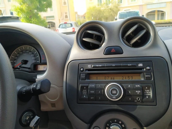  Silver Grey Nissan Micra Photo 7