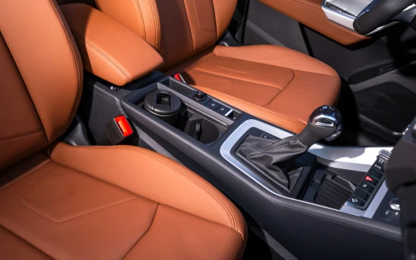  Silver Audi Q3 Sportback Photo 7