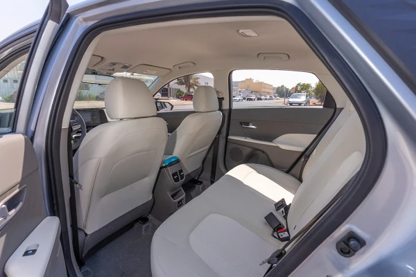  Silver Hyundai Accent Photo 14