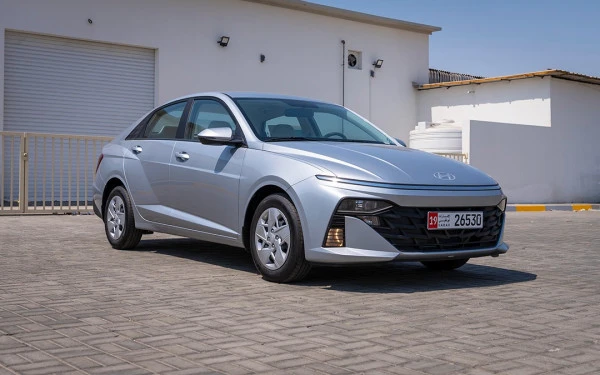  Silver Hyundai Accent Photo 18