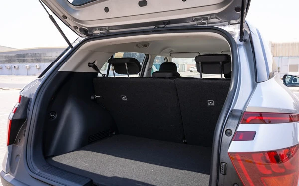  Silver Hyundai Creta Photo 13