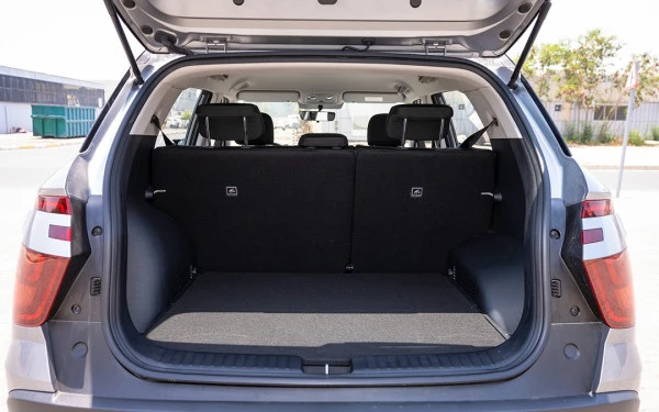  Silver Hyundai Creta Photo 14