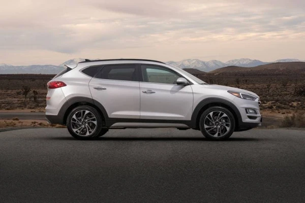  Plata Hyundai Tucson Photo 3