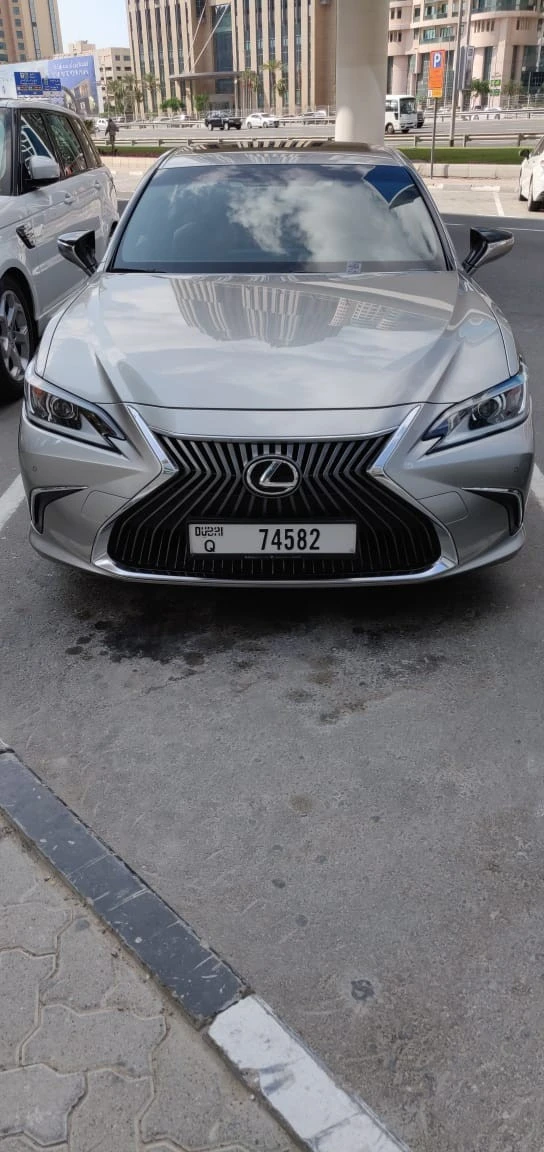  Argento Lexus ES350 Photo 4