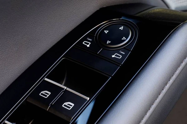  Silver Mazda 3 Photo 10