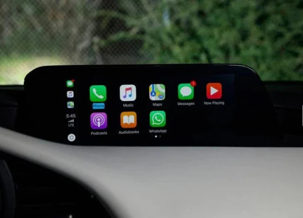  Silver Mazda 3 Photo 11