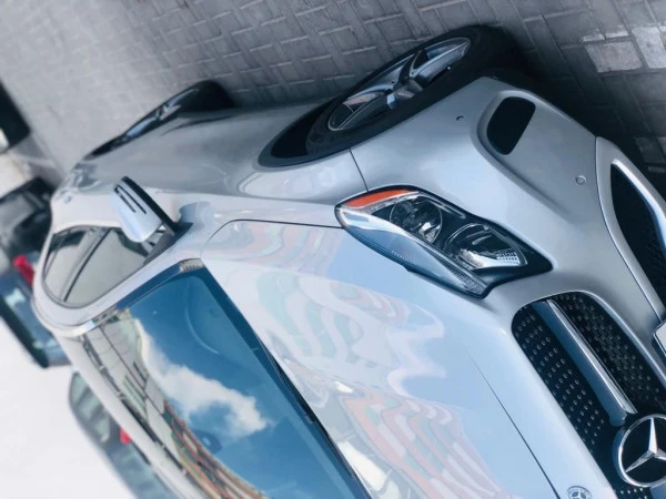  Argent Mercedes GLA Photo 7