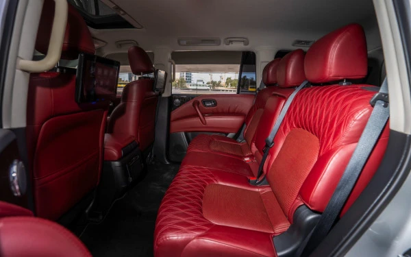  Silver Nissan Patrol Platinum V6 Photo 6