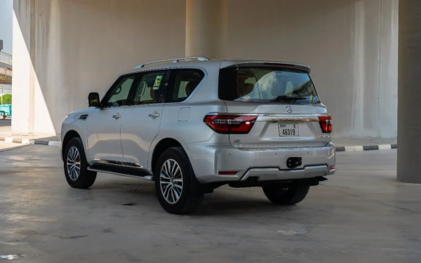  فضة نيسان باترول V6 Photo 2