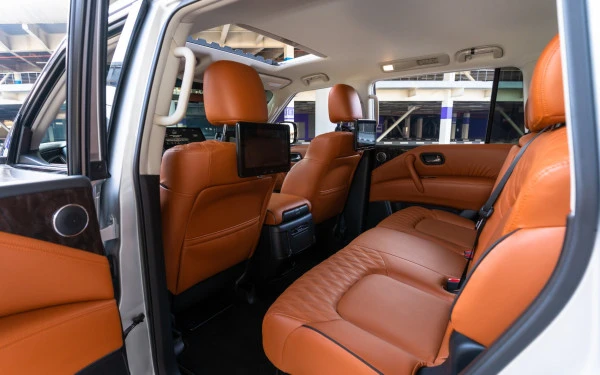  Silver Nissan Patrol V6 Photo 6