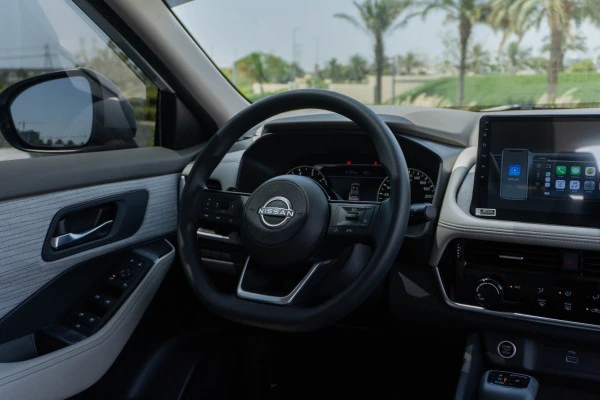  Silver Nissan Xtrail Photo 9