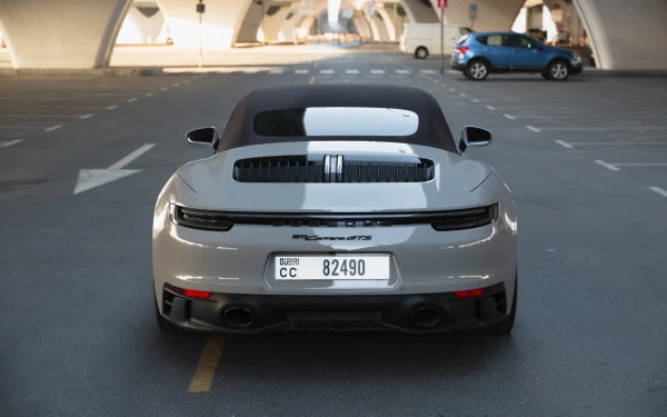  Argent Porsche 911 Carrera GTS Photo 7