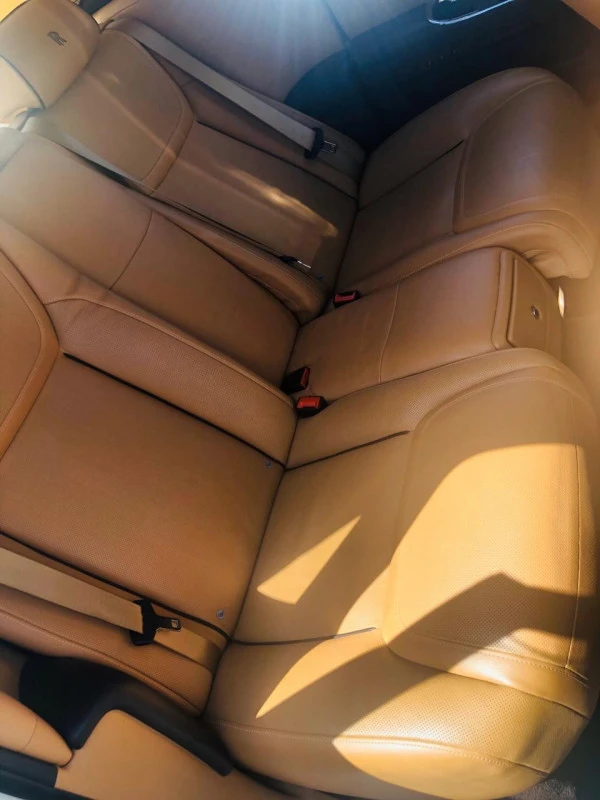  Gold Rolls Royce Ghost Photo 4