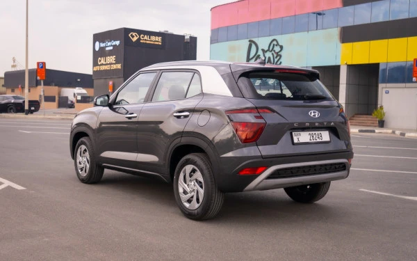 Noir Hyundai Creta Photo 5