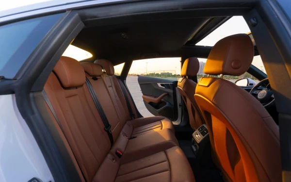  Blanc Audi A5 Photo 9