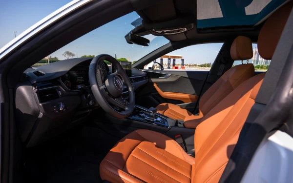  White Audi A5 Photo 6