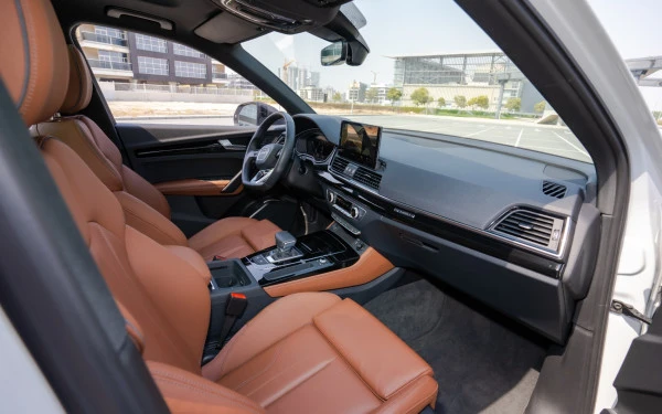  أبيض أودي Q5 Photo 9