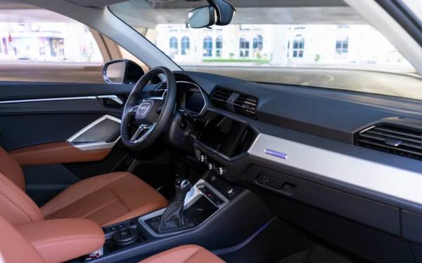  White Audi Q3 Photo 10