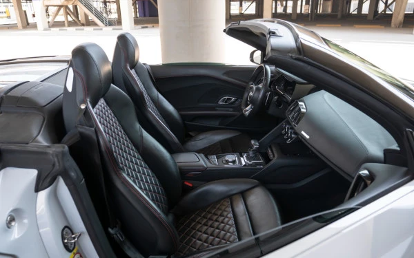  Blanc Audi R8 Spyder Photo 2