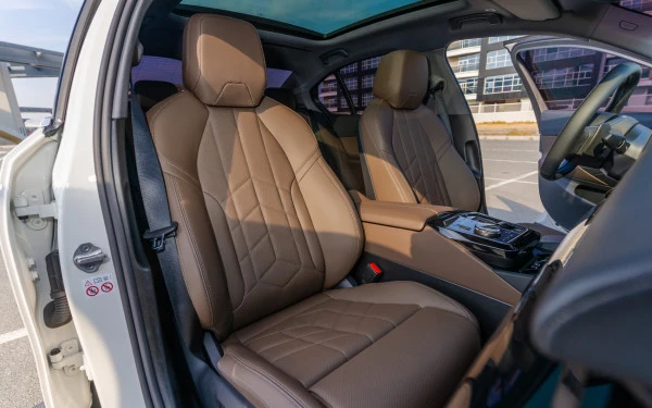  Blanco BMW 520i Photo 7