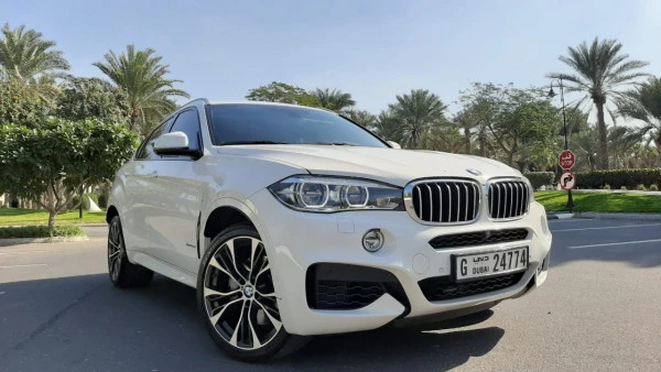  White BMW X6 M power Kit V8 Photo 2
