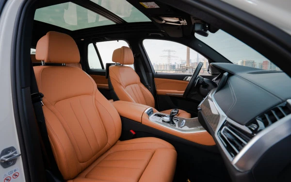  White BMW X5 Photo 6