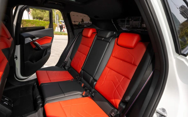  White BMW X1 Photo 12