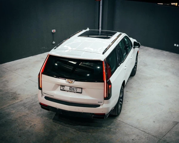  White Cadillac Escalade Photo 2