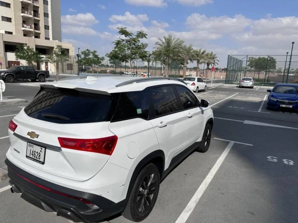  Blanc Chevrolet Captiva Photo 2