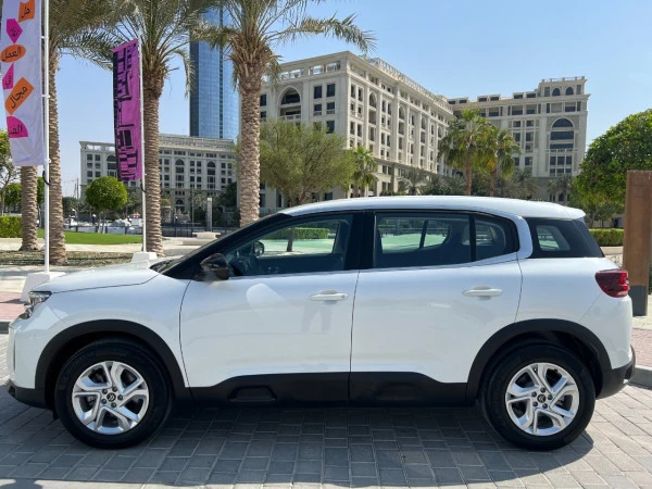  Bianca Citroen C5 Aircross Photo 2