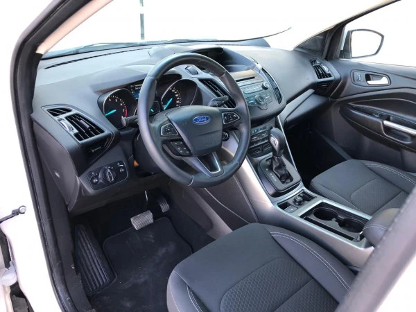  White Ford Escape Photo 3