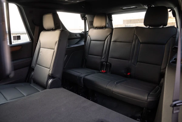  Blanco GMC Yukon Denali Photo 5