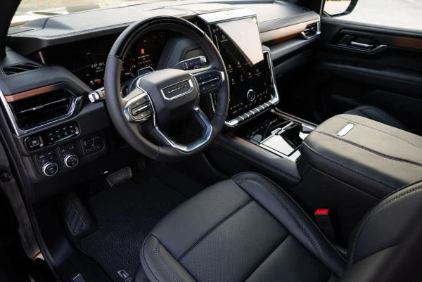  Blanco GMC Yukon Denali Photo 13