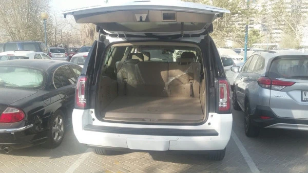  ناصعة البياض جي ام سي يوكون اكس ال Photo 5