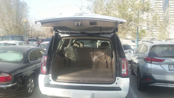  ناصعة البياض جي ام سي يوكون اكس ال Photo 10