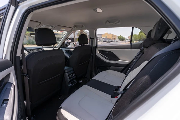  Blanc Hyundai Creta Photo 13