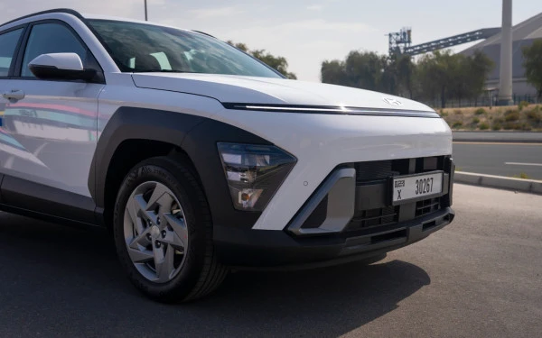  Bianca Hyundai Kona Photo 2