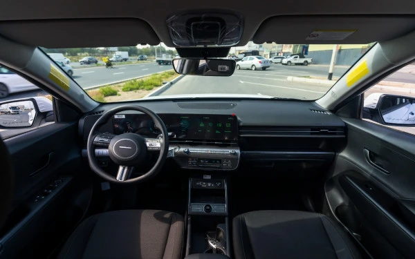  Bianca Hyundai Kona Photo 9