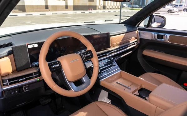  White Hyundai Santa Fe Photo 6