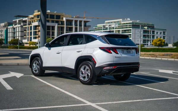  Белый Hyundai Tucson Photo 4